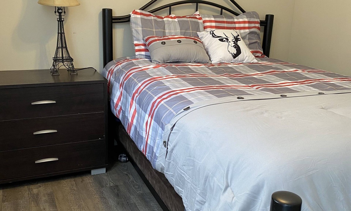 Severn Apartment | Escape to Cottage Country : Charming 1-Bedroom Apartment in Port Severn