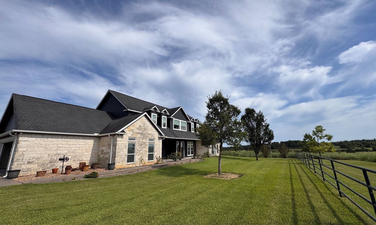 Washington Other | Escape to rolling hills at Dillard Ranch Luxury Country Living.