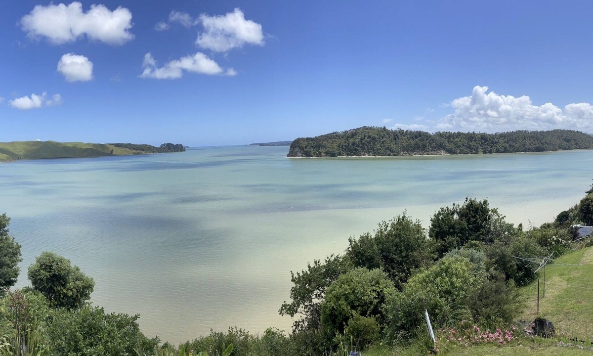 Taharoa Apartment | Escape to The Studio, Te Waitere