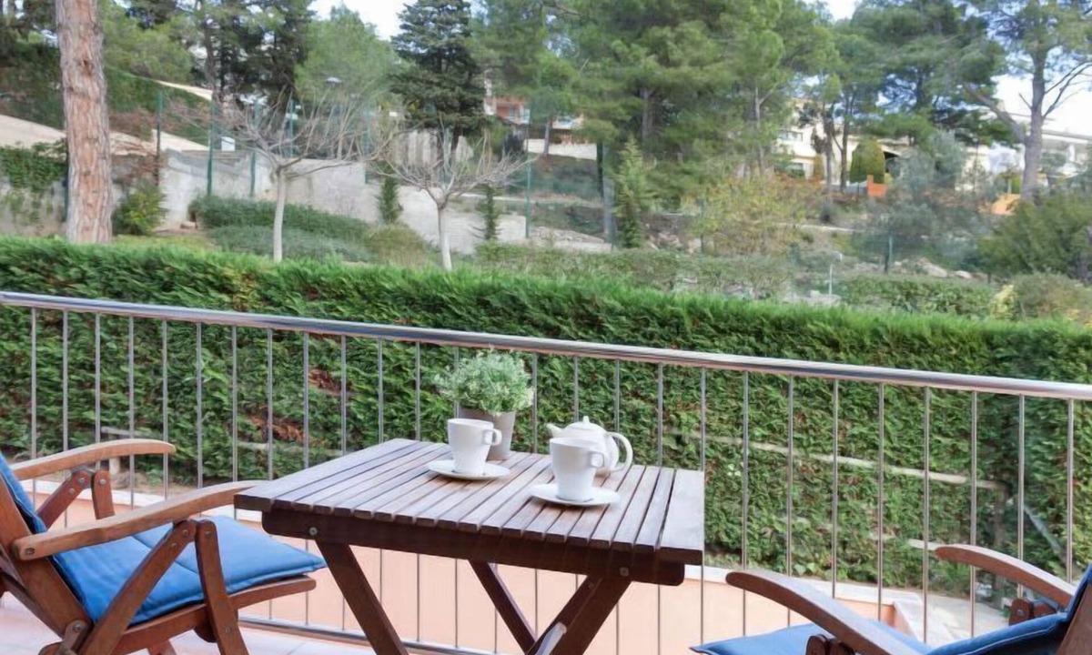 L'Escala Apartment | Escorxador by Interhome