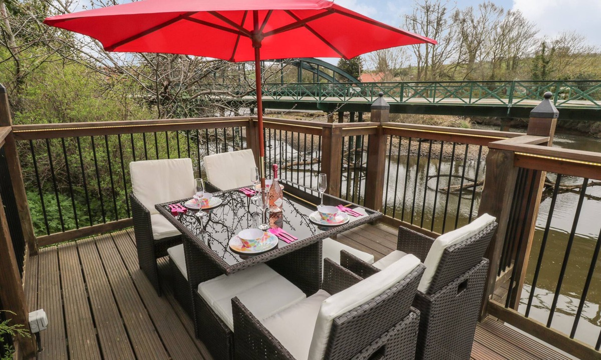 Ruswarp Cottage | Eskview Cottage