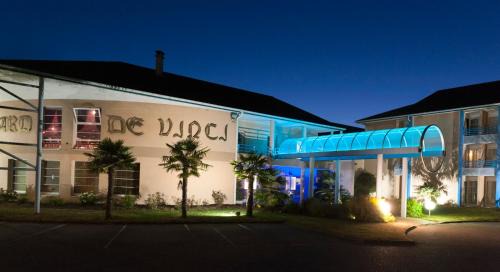 Lisses Hotel | Espace Leonard De Vinci