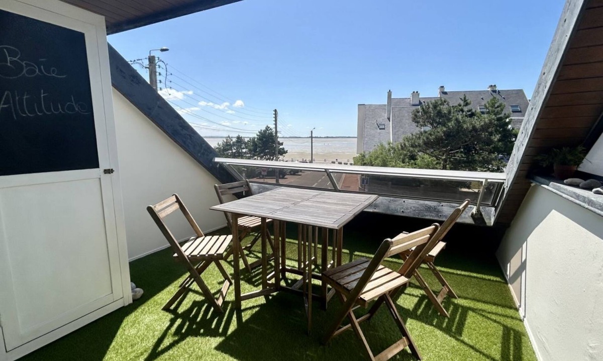 Le Crotoy Apartment | Esperluette, Apartment with bay view terrace