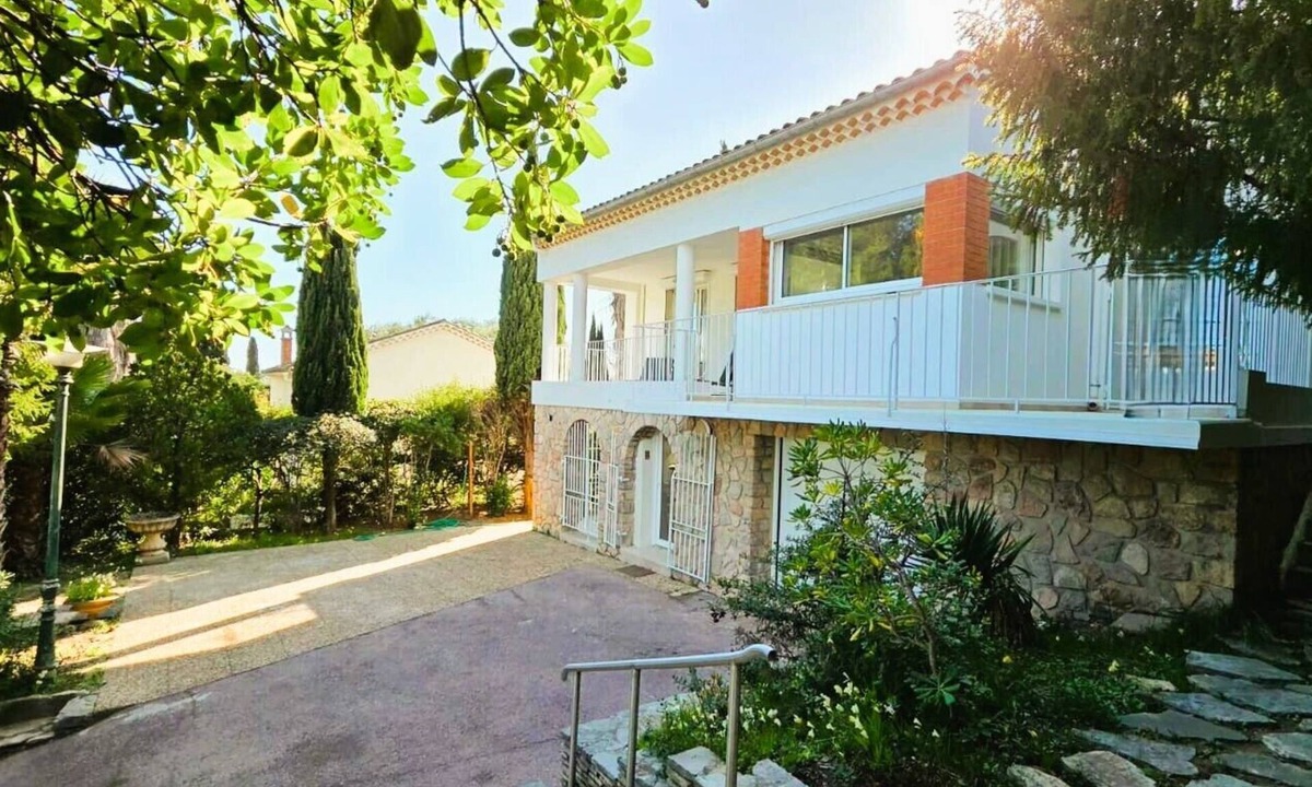 Tamaris Villa | Esprit Provence Grande Villa Piscine Jardin & Mer