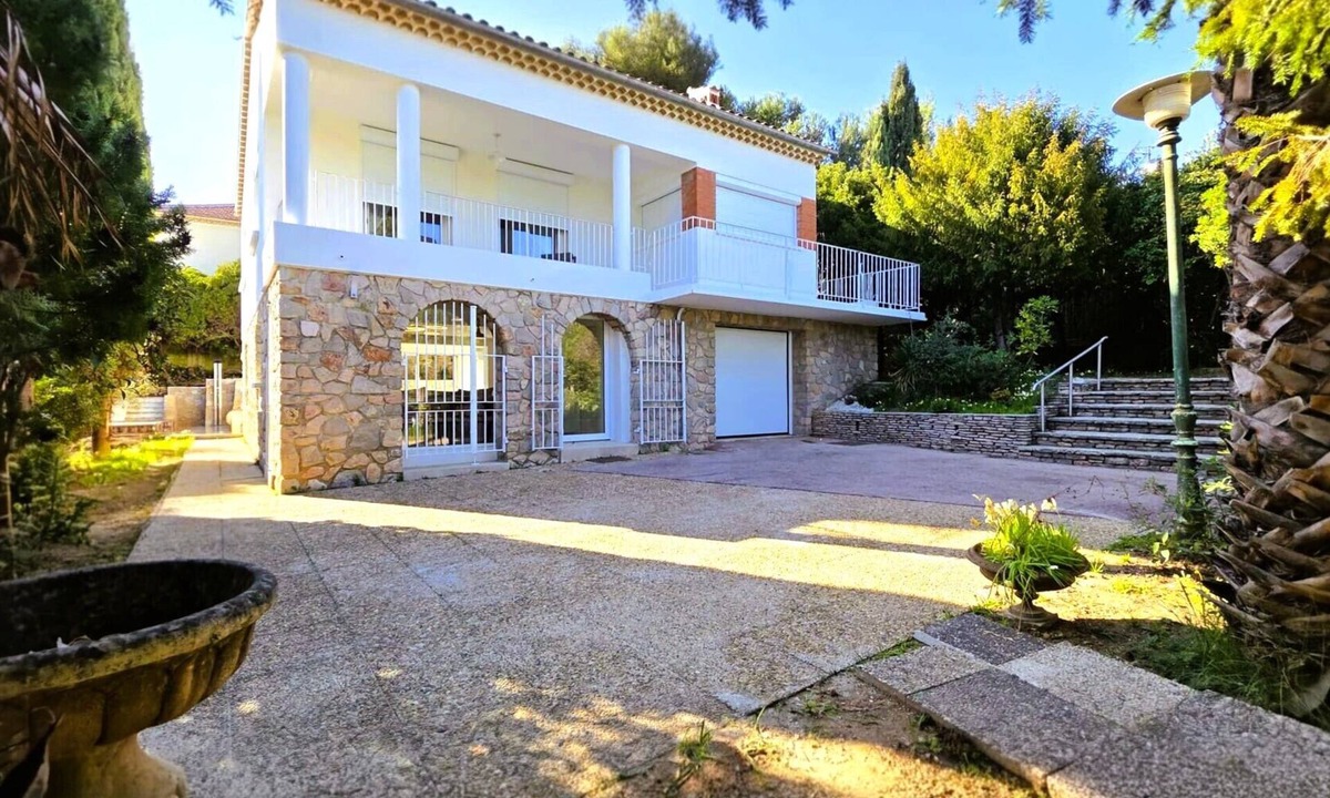 Tamaris Villa | Esprit Provence Grande Villa Piscine Jardin & Mer