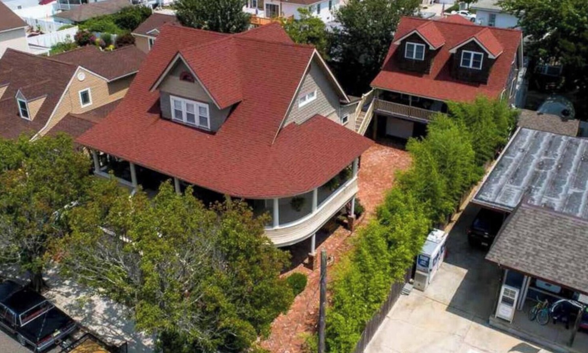 Wildwood Crest House | Essence of Aster multi unit
