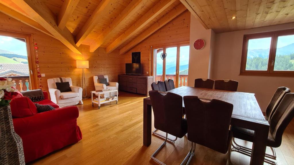 Champoussin Apartment | Essert B45