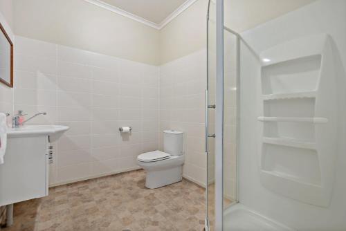 Huntly Hotel | Essex Arms