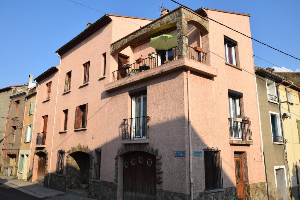 Estagel House | Estagel