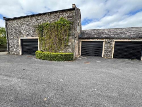 Kirkby Stephen House | Estatesmen Lodge, Hillside Farm