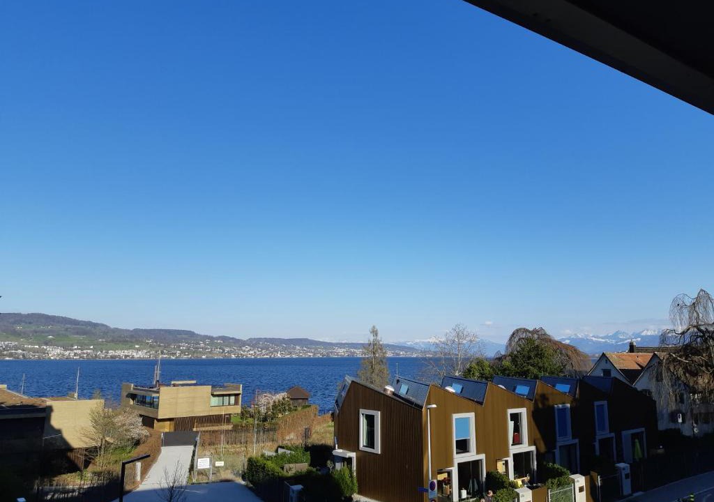 Horgen District House | Esther's Homestay - Big Room 26m2 chez l'habitant