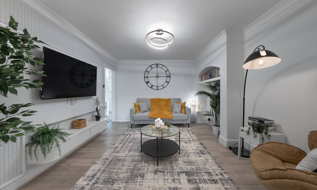 Alibon Apartment | Esther's Place Apartment