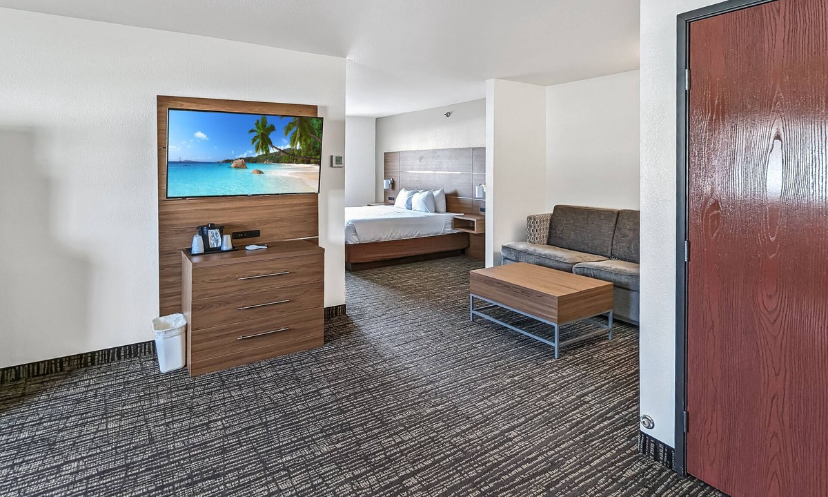 Estherville Hotel | Estherville Hotel & Suites