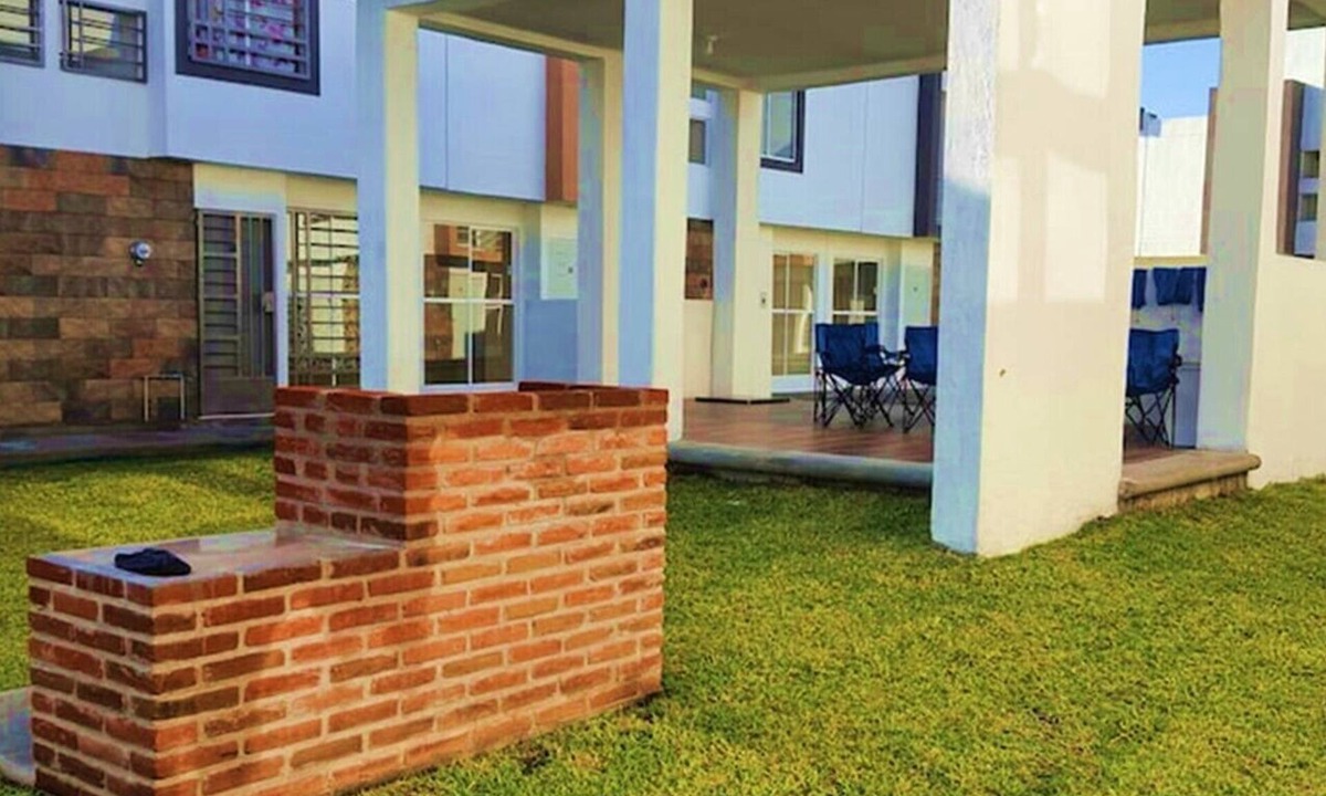 Emiliano Zapata House | Estonian house