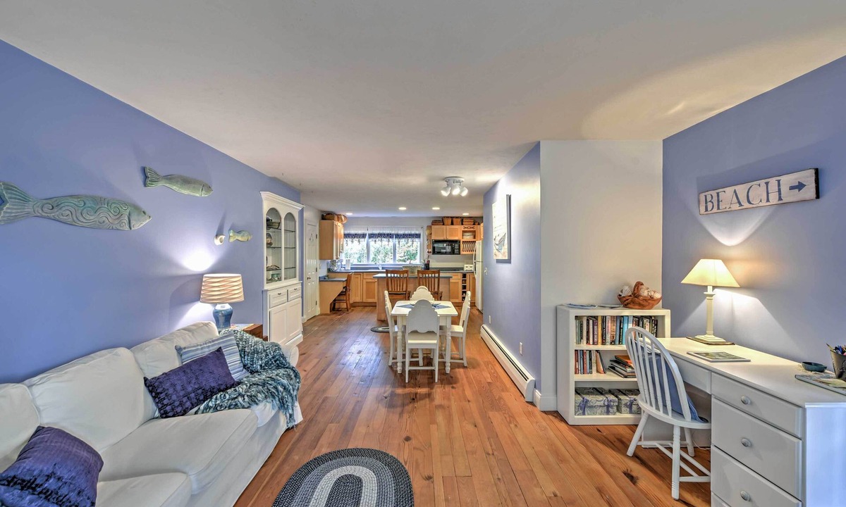 Buzzards Bay Apartment | Estuary View! Couples Haven 2 Mi to Monument Beach