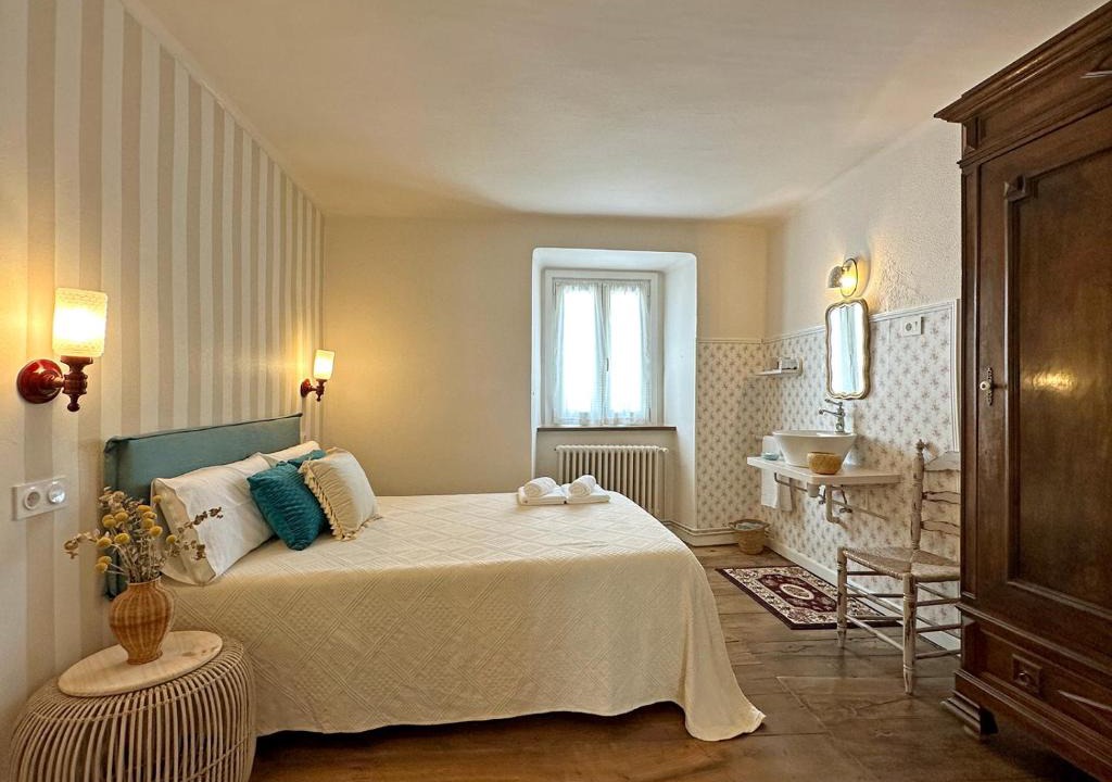 Valcarlos House | ETXEALE
