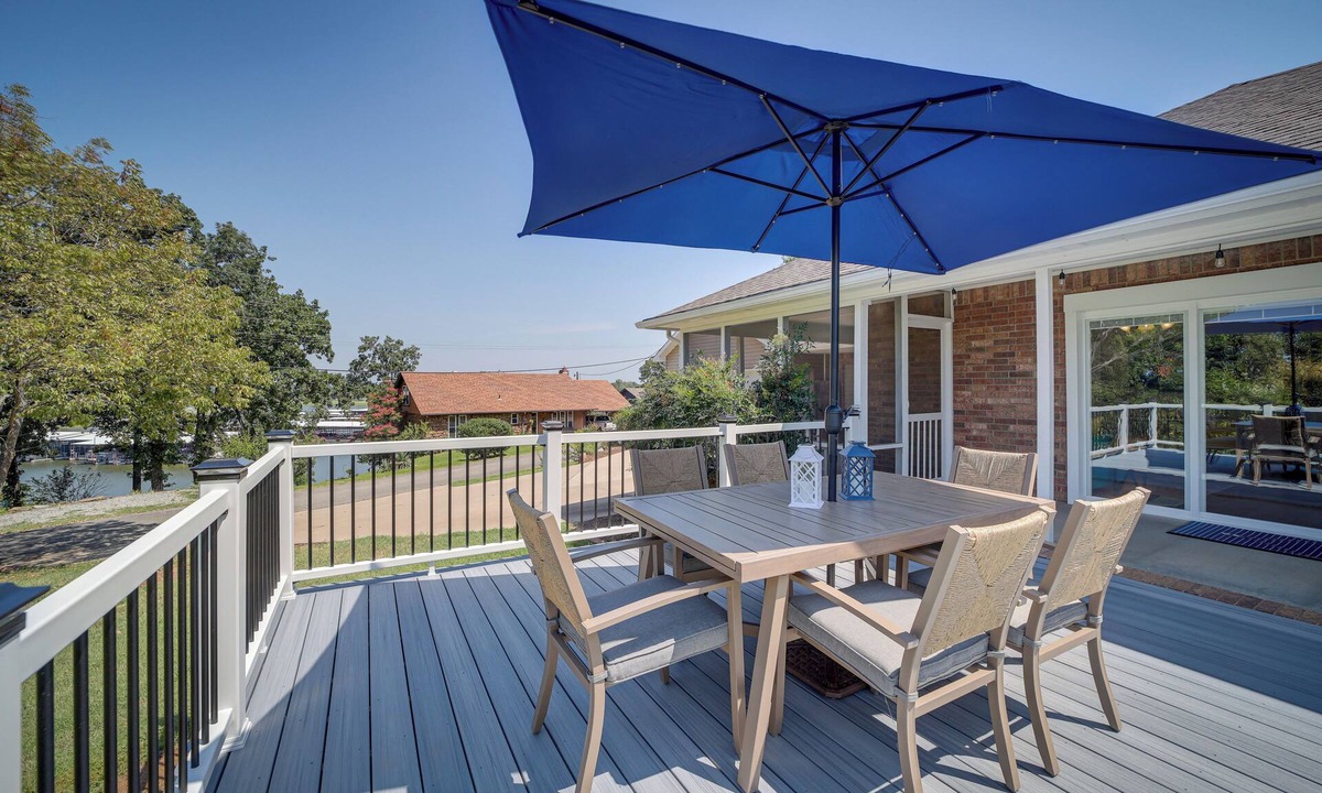 Eufaula Cottage | Eufaula Oasis w/Screened Porch: Unwind in Style!