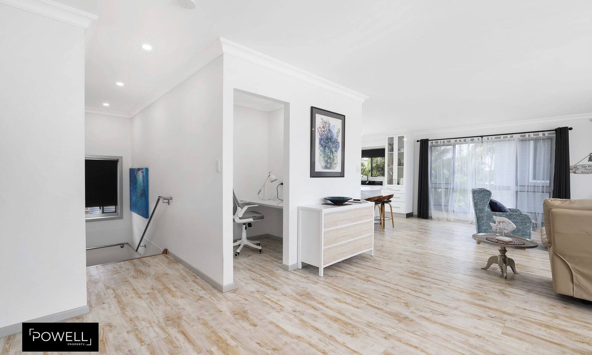 Burnett Heads House | Eureka - beach front holiday property