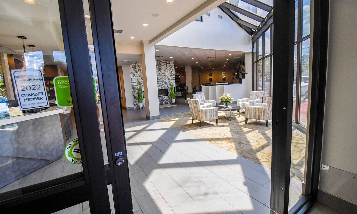 Morgantown Hotel | Euro Suites Hotel