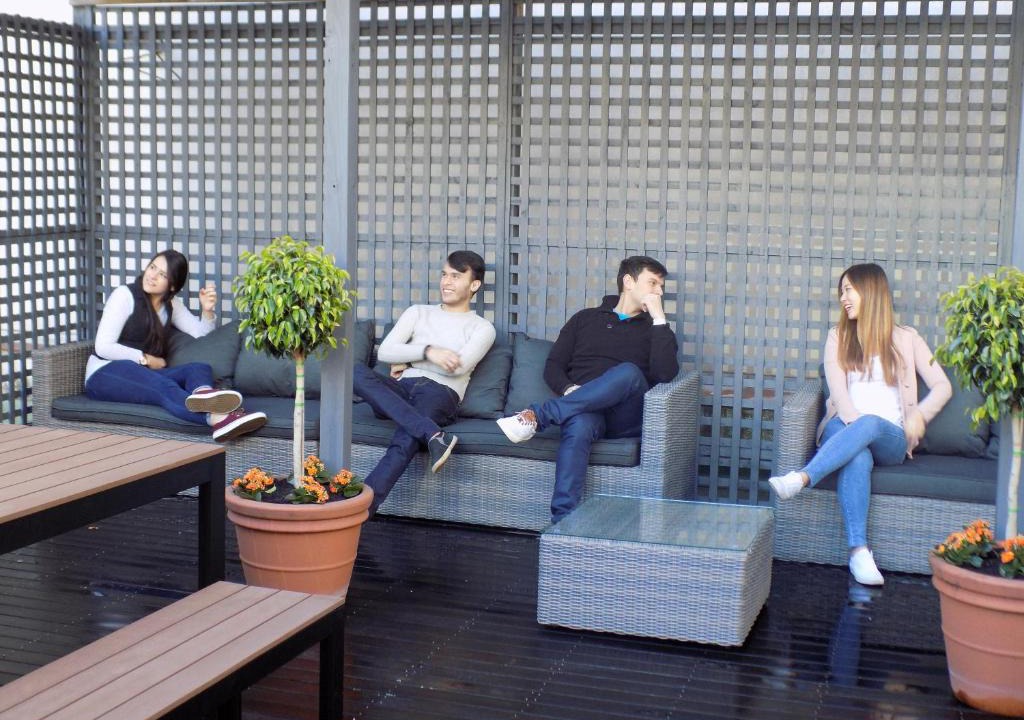 Melbourne Central Business District Hostel | Europa Melbourne