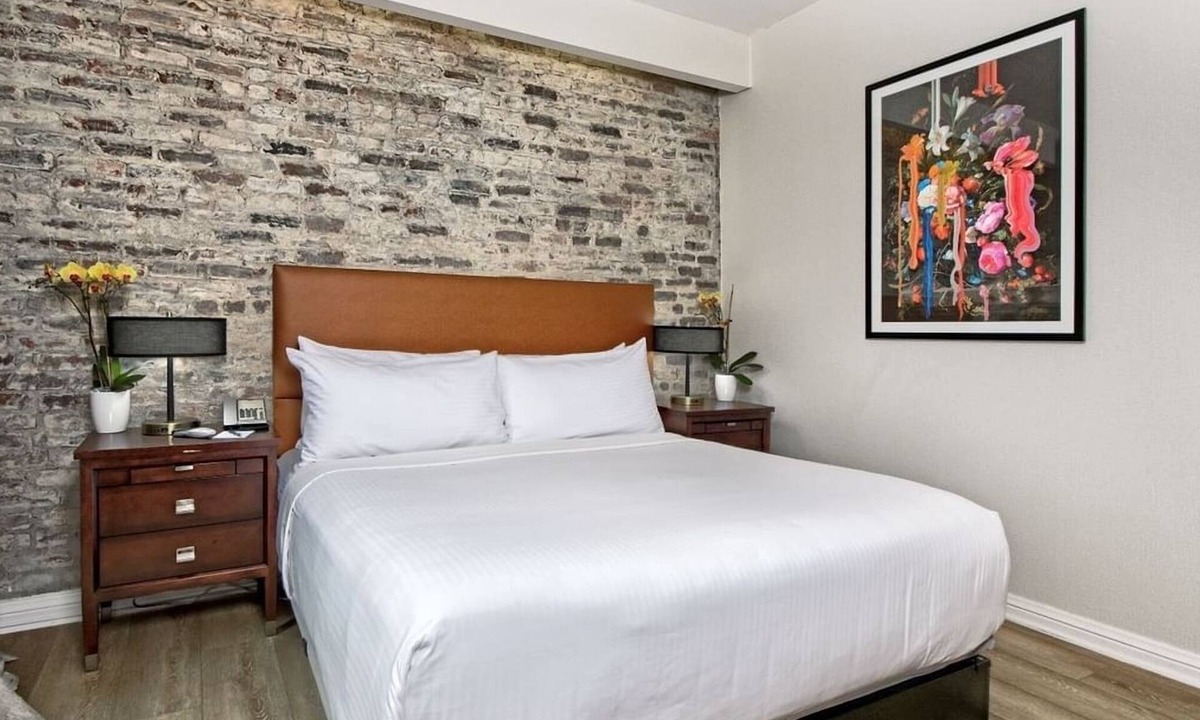 South Beach Hotel | European-Style Suite Steps from Embarcadero with Bay Views in San Francisco