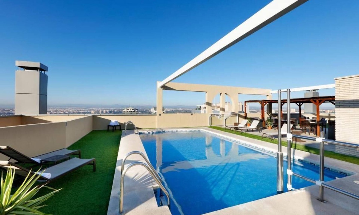 Benicalap Hotel | Eurostars Gran Valencia Hotel