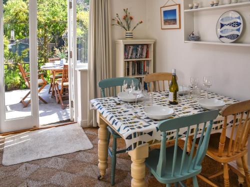 Wenhaston House | Eva's Cottage