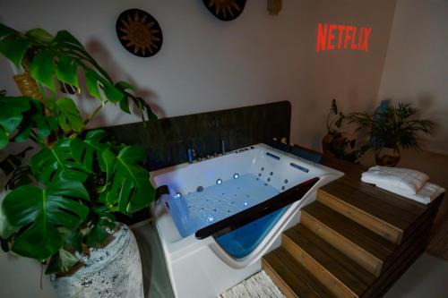 Saint-Jean-de-Cornies Apartment | Evasion Balinaise