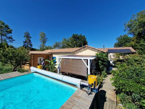 Le Fleix House | Evasion Tropicale en Dordogne