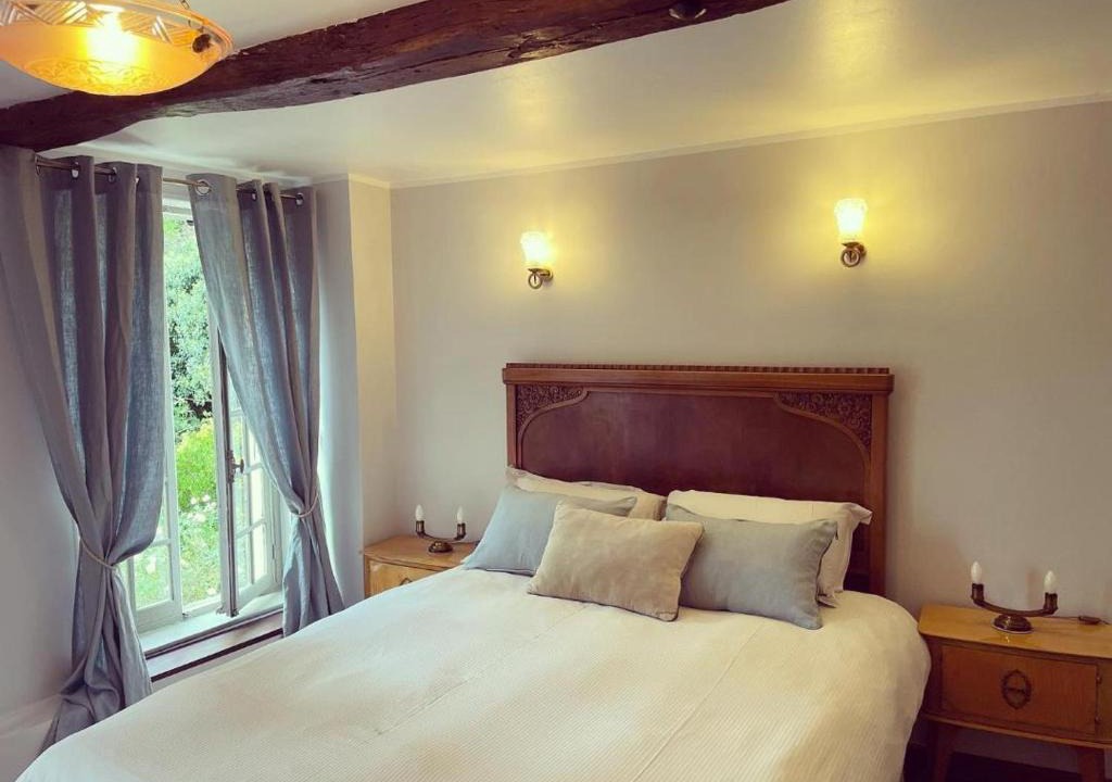 Vernon Bed & Breakfast | EVERGREEN GuestHouse