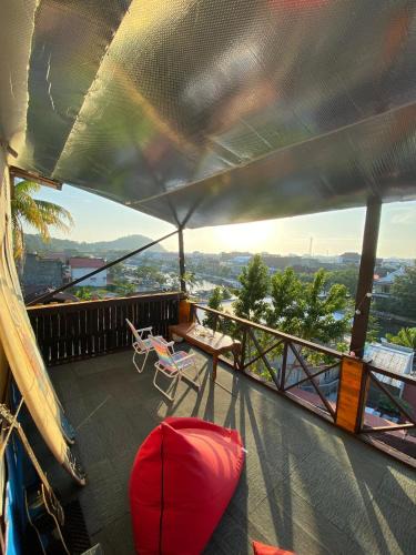 Padang House | Evergreen Lodge