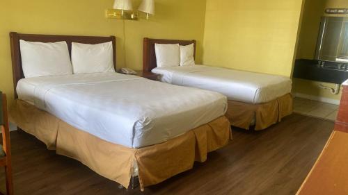 Kenner - Louis Armstrong International Airport Hotel | Evergreen Plaza Inn