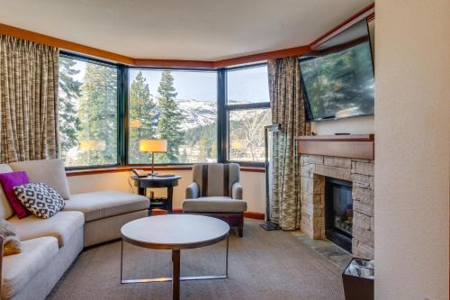 Olympic Valley House | Everline Resort Suite: North Lake Tahoe Luxury!