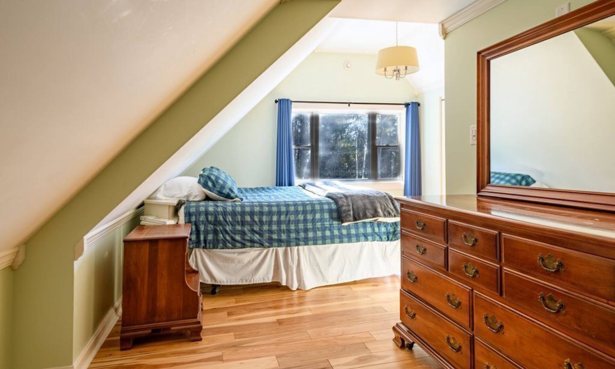 Alexandria House | Every Season Get Away