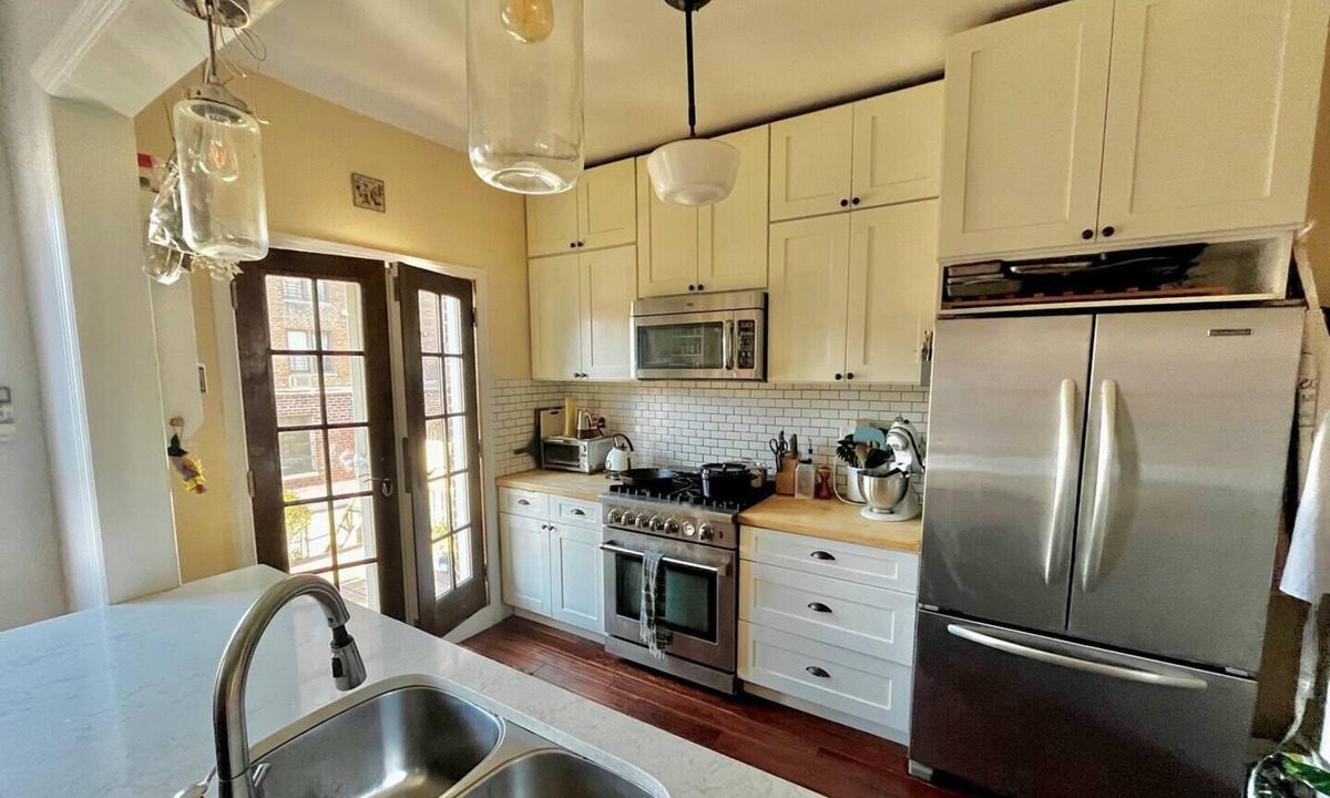 Kensington House | Everything you need in Brooklyn