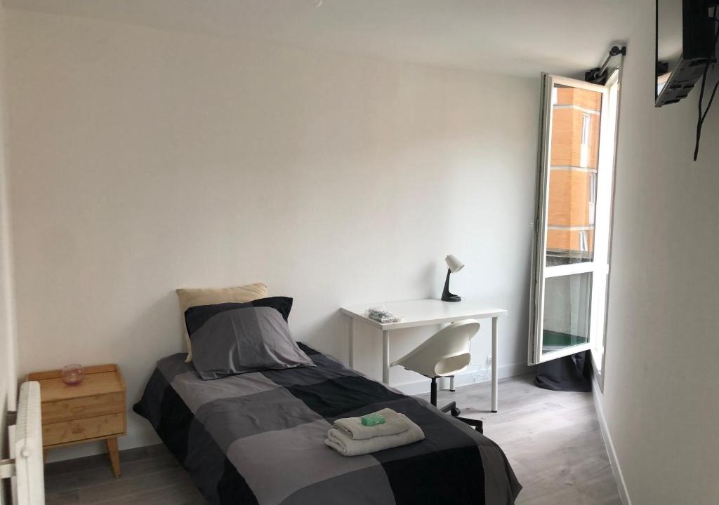 Pyramides Bed & Breakfast | Evry Time