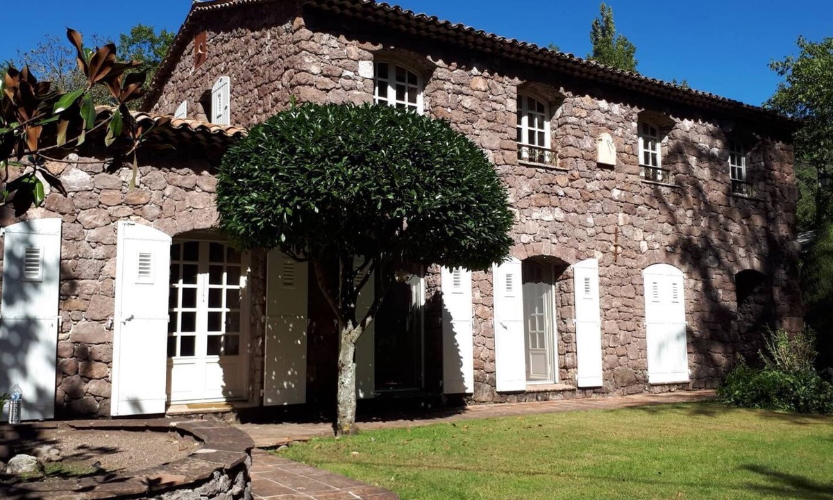 La Croix-sur-Roudoule House | Exceptional property with privatized river