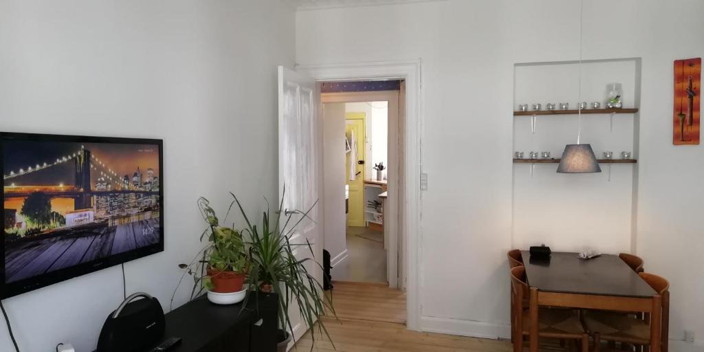 Christianshavn Apartment | Excellent Location, Christianshavn, sleeps up to 4