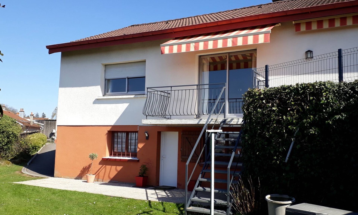 Epinal House | Excellent location with exceptional view