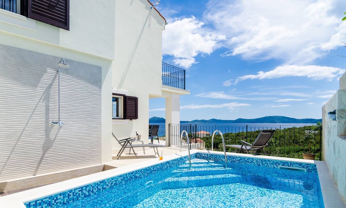 Podimoc Villa | Excellent Ston Villa | 3 Bedrooms | Villa Sofija | Private Pool | Stunning Sea Views