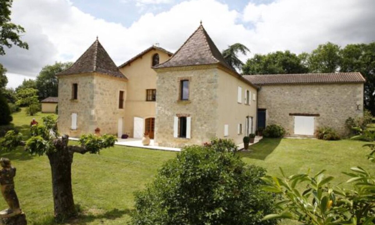 Lagarde House | Exceptional gite for 4 people with private pool