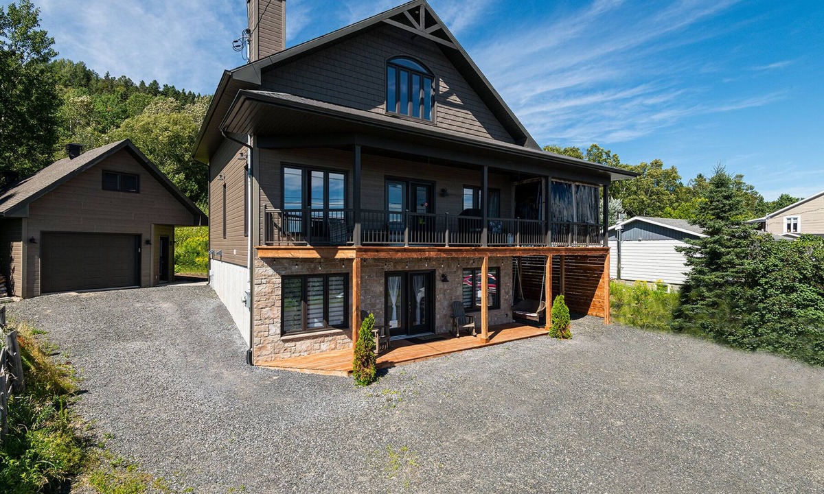 La Malbaie House | Exceptional house with riverview