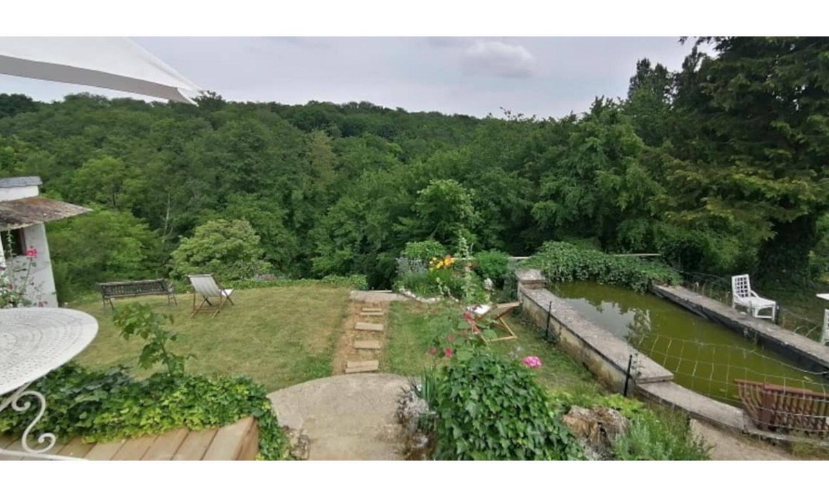 Nesle-la-Reposte House | Exceptional view of the forest