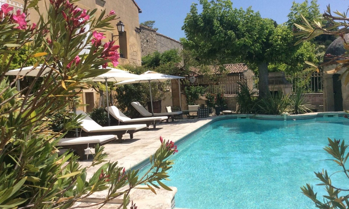 Les Angles House | Exceptional XVIIᵉ property near Avignon - Charm & breathtaking views