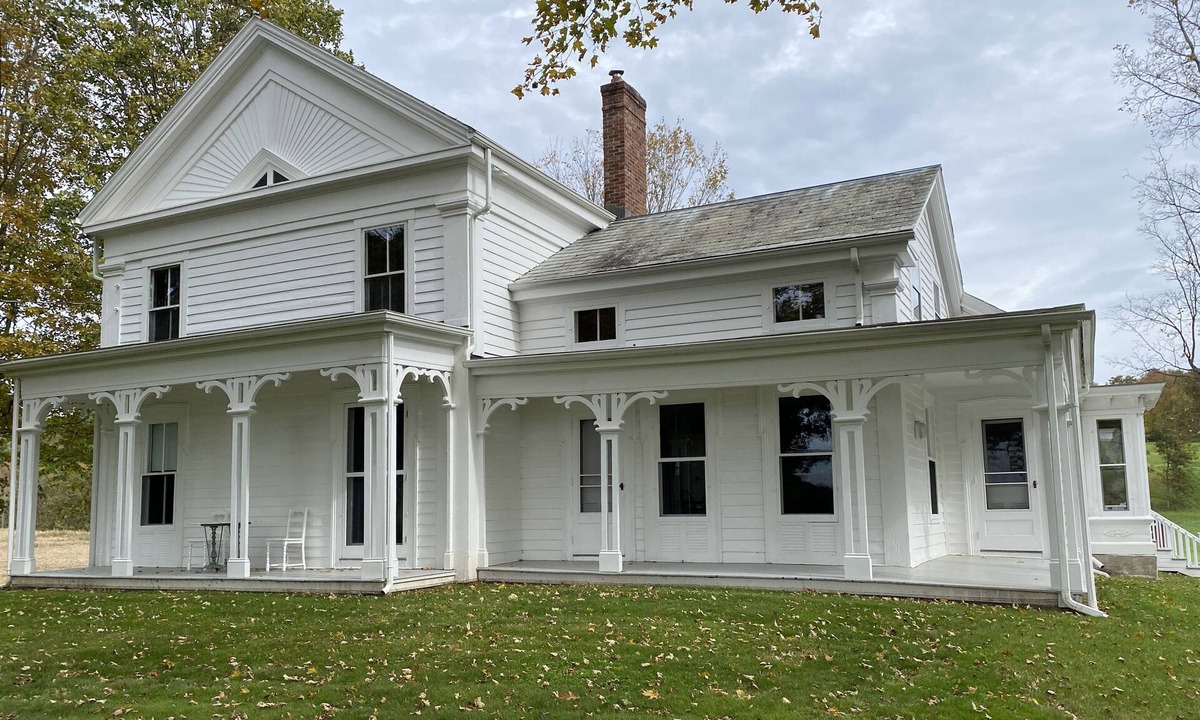 Johnsonville Other | Exceptionally beautiful and spacious country home