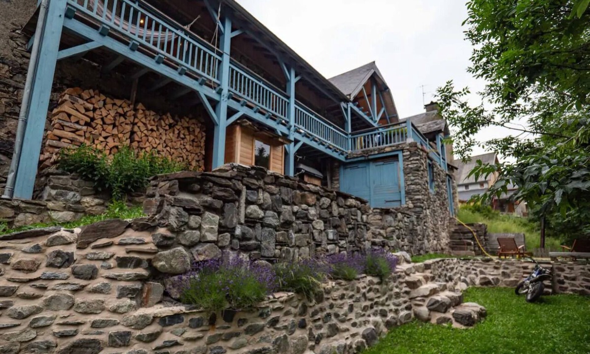Aulon House | Exceptionnal Pyrenean Barn