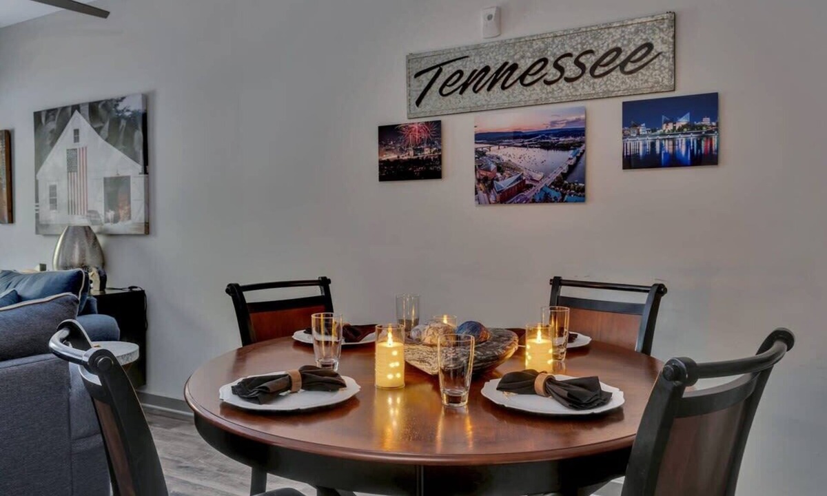 Downtown Chattanooga Apartment | Exchange at Cameron Harbor, Downtown Chattanooga!