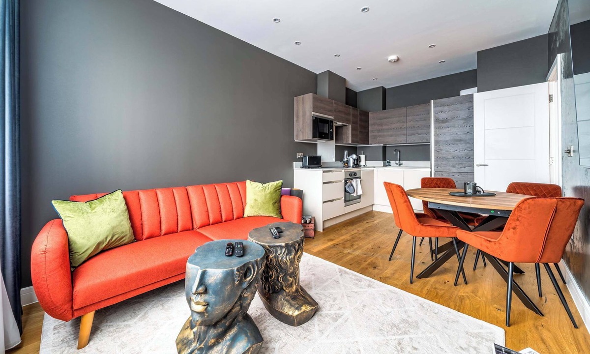 Harlington Apartment | Exclusive 1Bed Apartment for High-End Clients