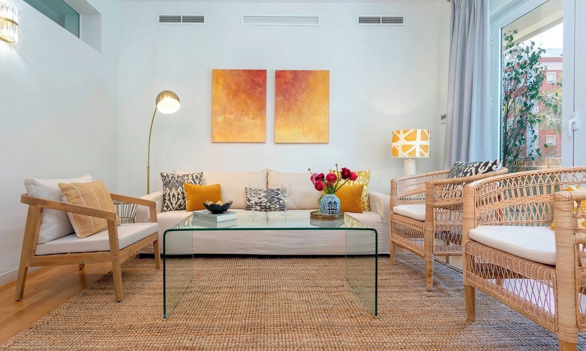 San Bernardo Apartment | Exclusive Apartment 5BD in Seville. Carlos V