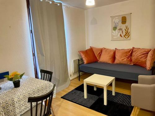 Nord - Gare Apartment | Exclusive building for groups